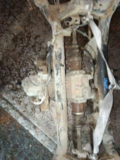 Балка подвески на Nissan X-Trail NT30 QR20DE Фото 2