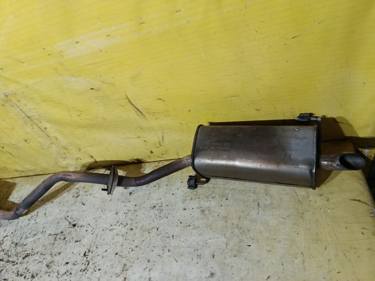 Глушитель на Nissan Note E11 HR15DE Фото 4