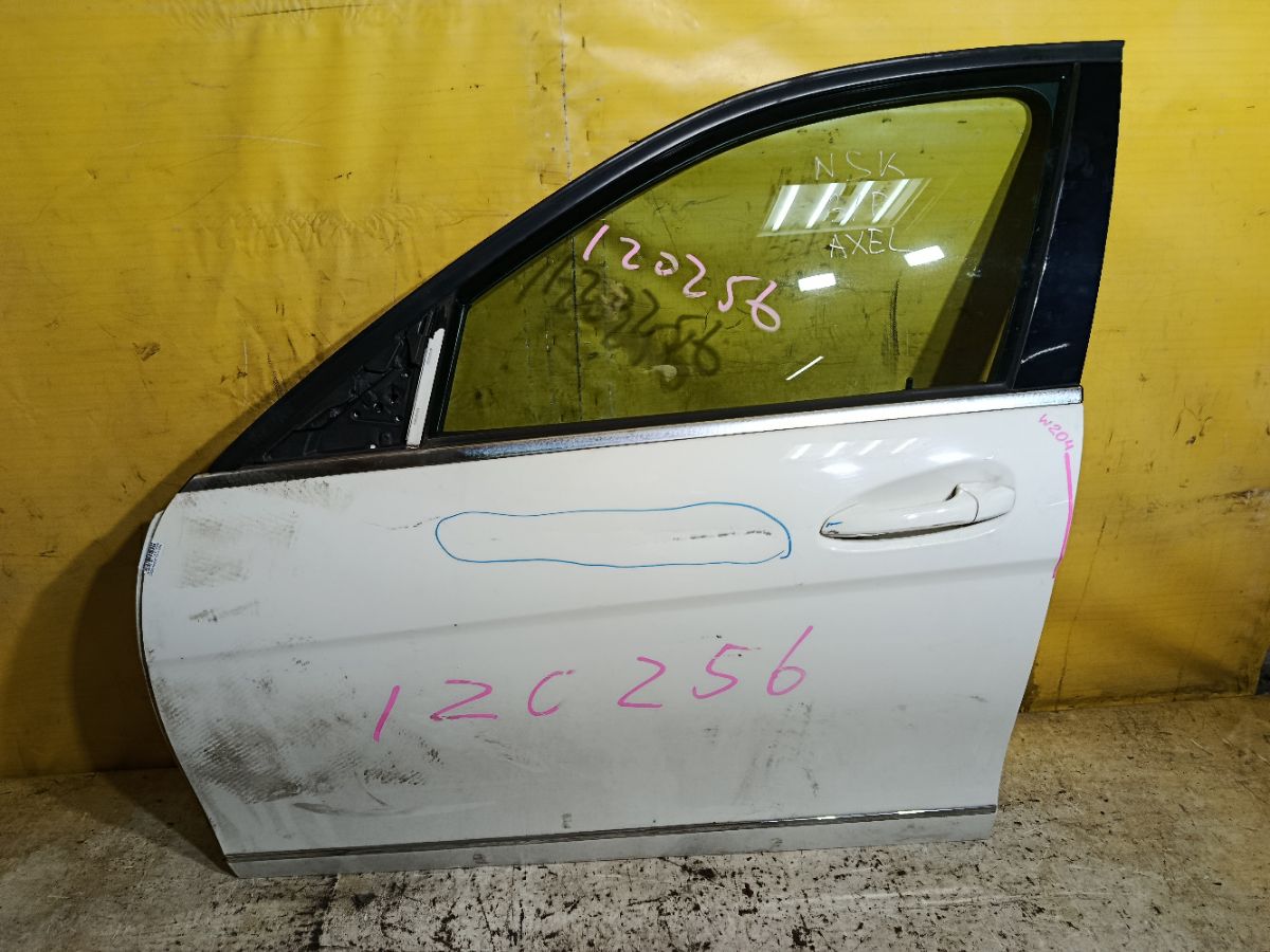 Дверь боковая на Mercedes-Benz C-Class Station Wagon S204.252 Фото 1