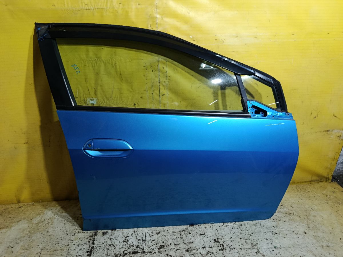 Дверь боковая на Honda Insight ZE2 Фото 1