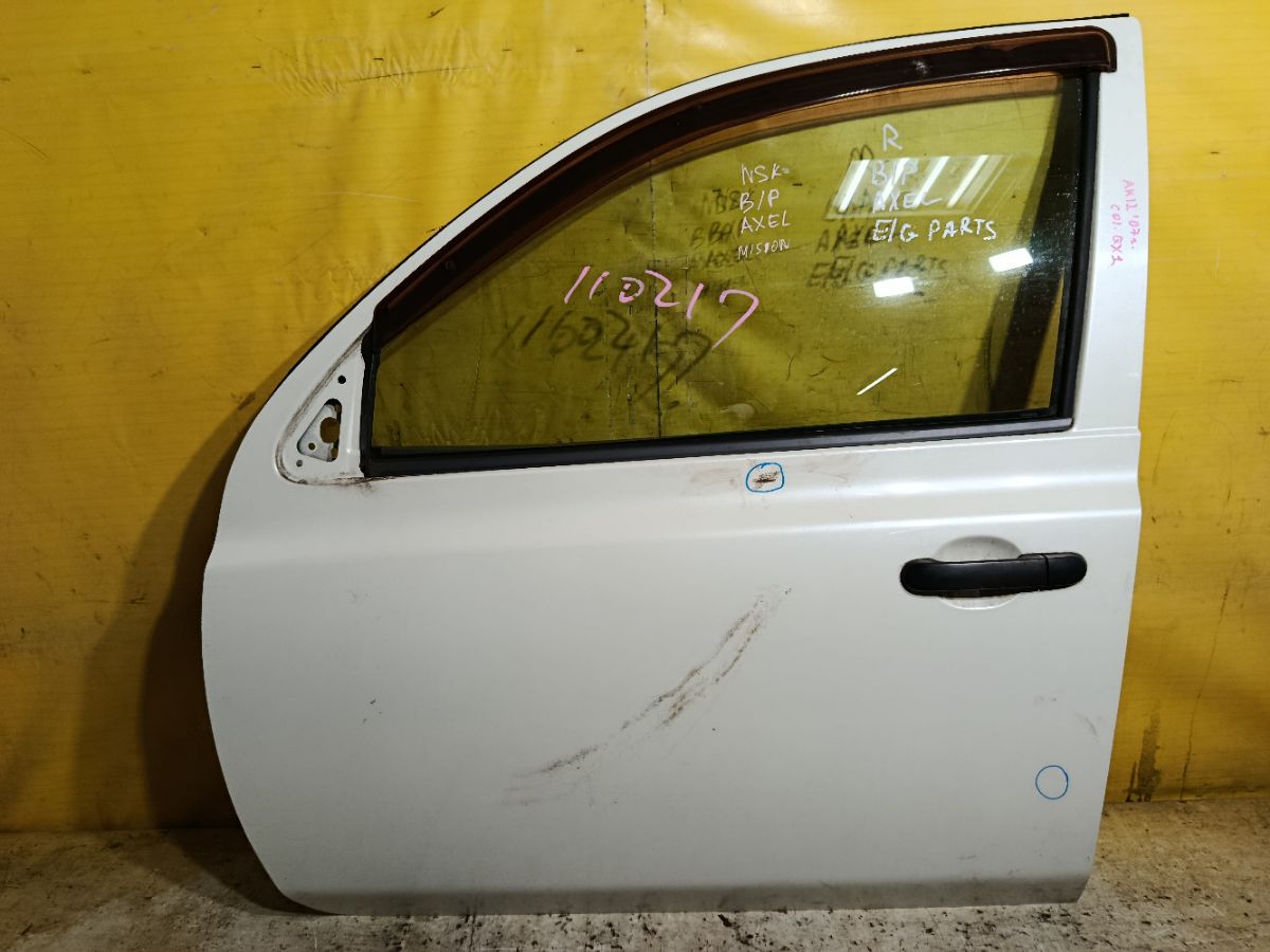 Дверь боковая на Nissan March AK12 Фото 1