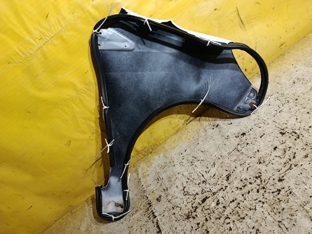 Крыло переднее на Toyota Pixis Epoch LA300A Фото 5