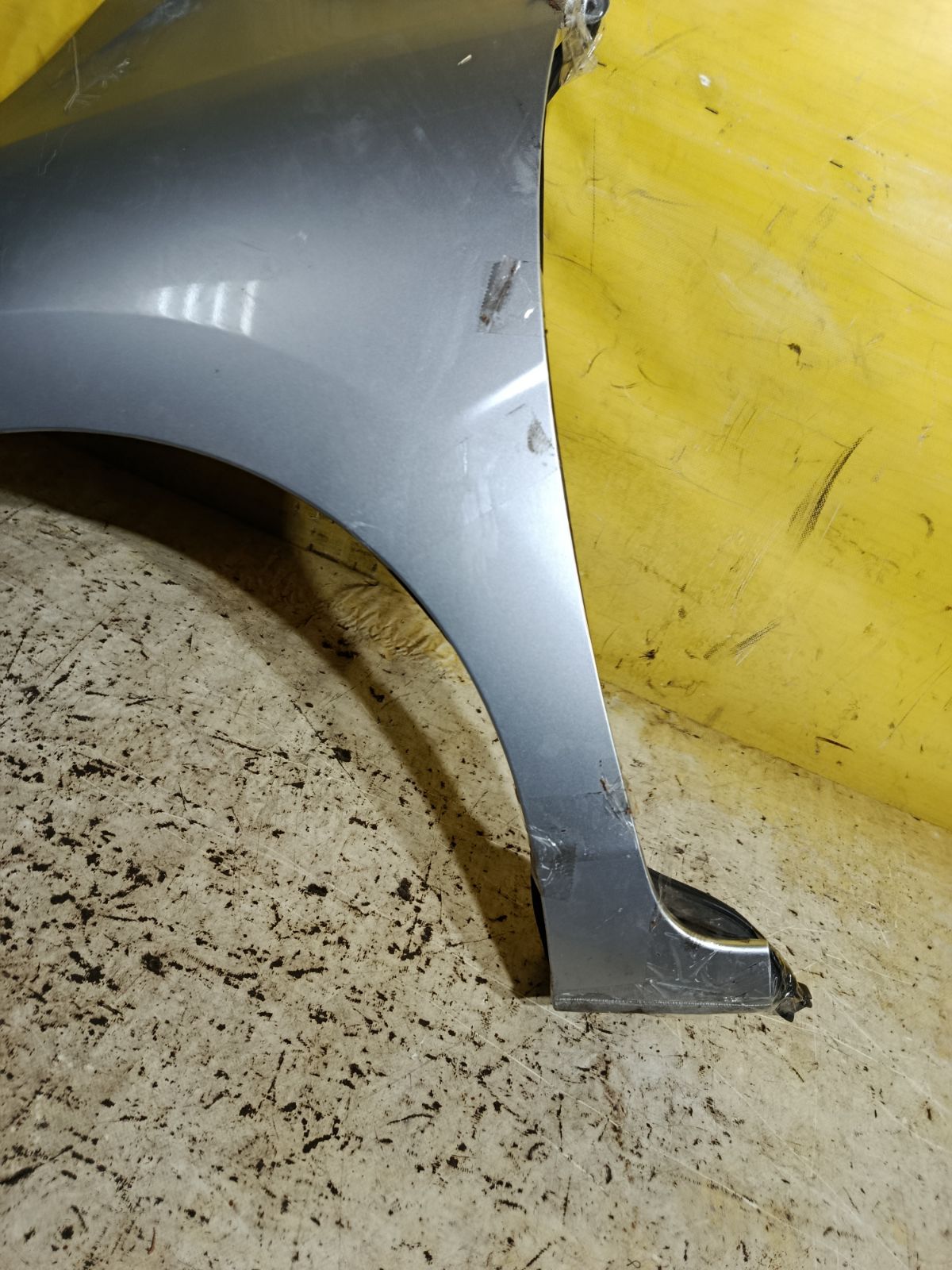 Крыло переднее на Honda Fit GK3 Фото 4