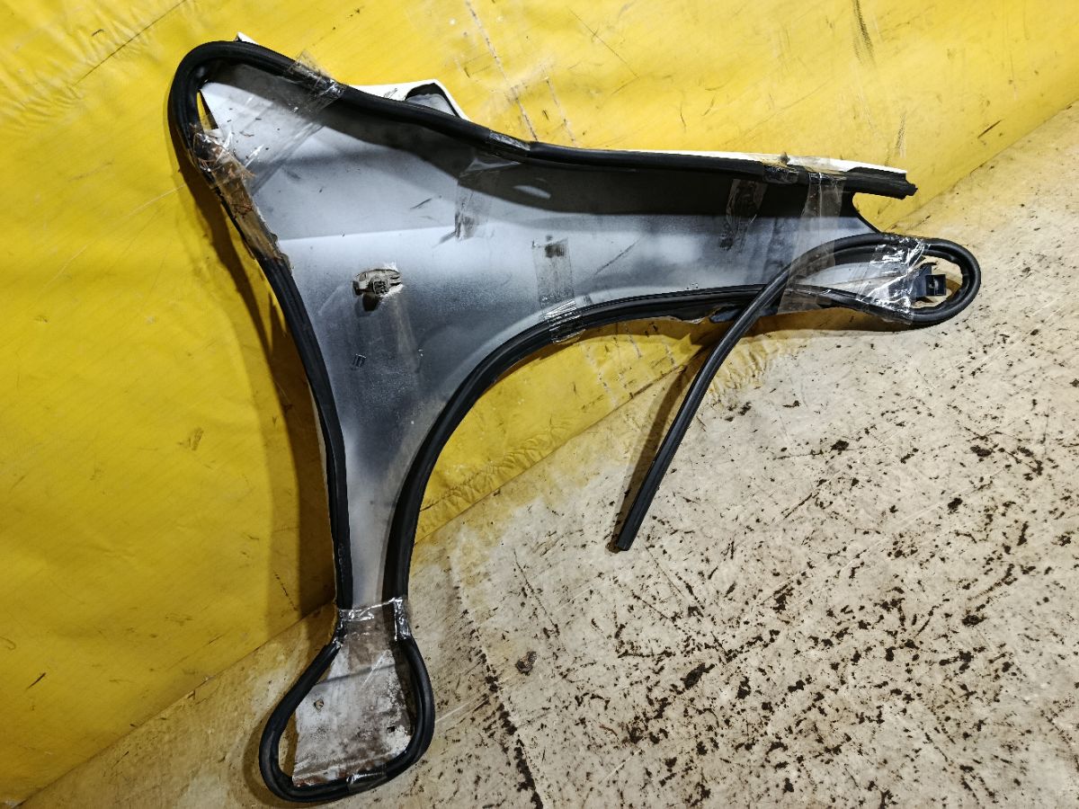 Крыло переднее на Mazda Demio DY3W Фото 5