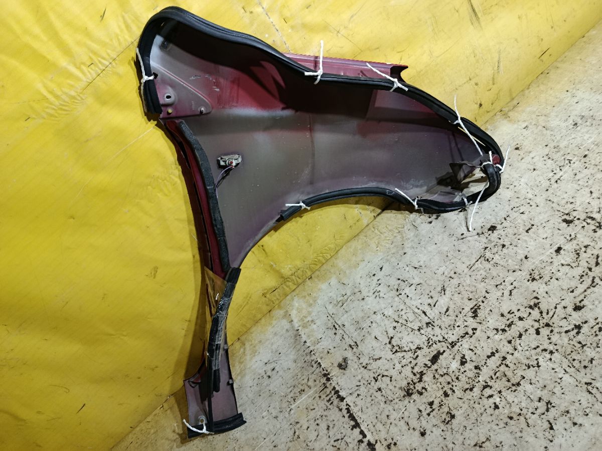Крыло переднее на Nissan Note E11 Фото 5