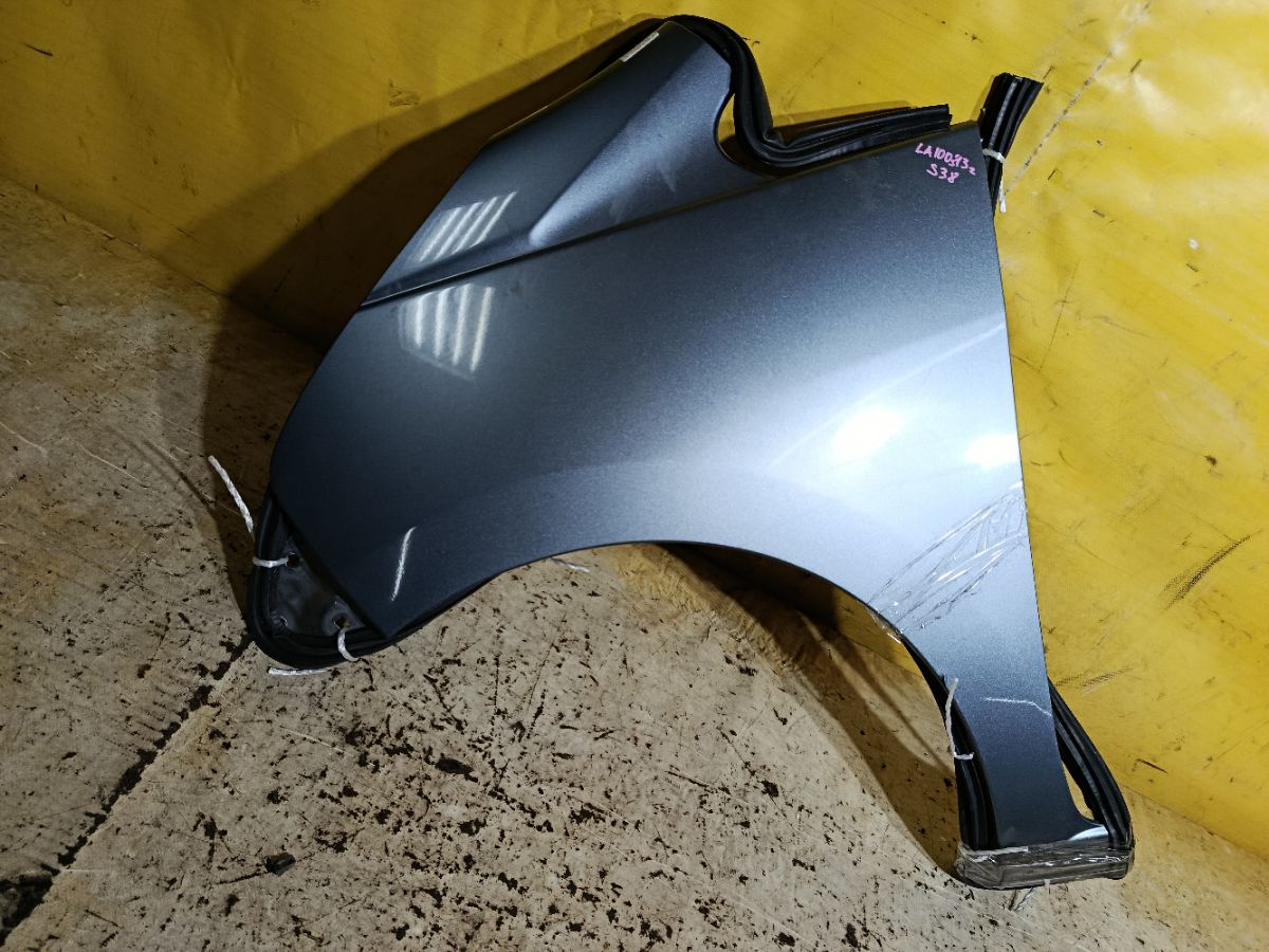 Крыло переднее на Daihatsu Move LA100S Фото 1