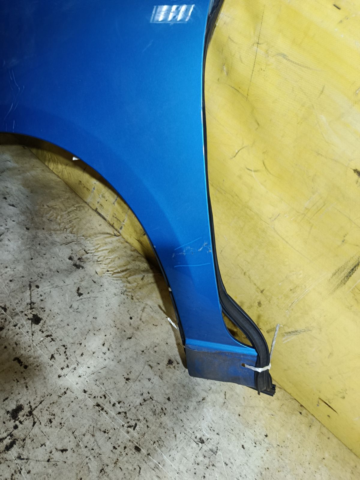 Крыло переднее на Daihatsu Sonica L405S Фото 4