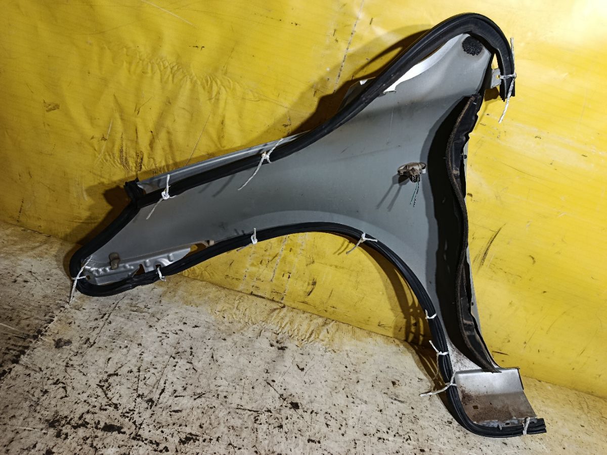Крыло переднее на Mazda Demio DY3W Фото 4