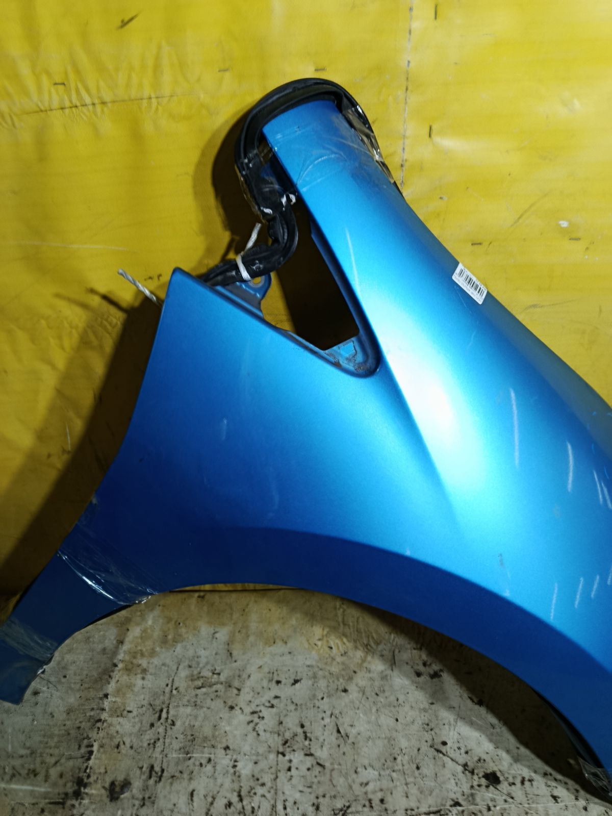 Крыло переднее на Honda Insight ZE2 Фото 3