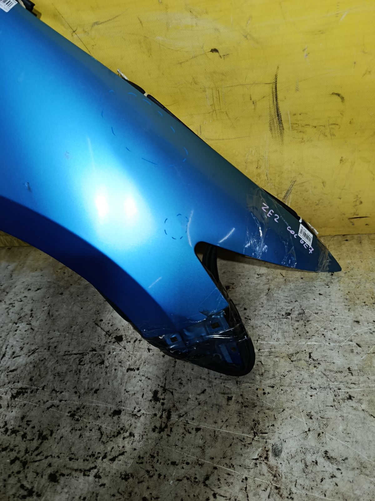 Крыло переднее на Honda Insight ZE2 Фото 4