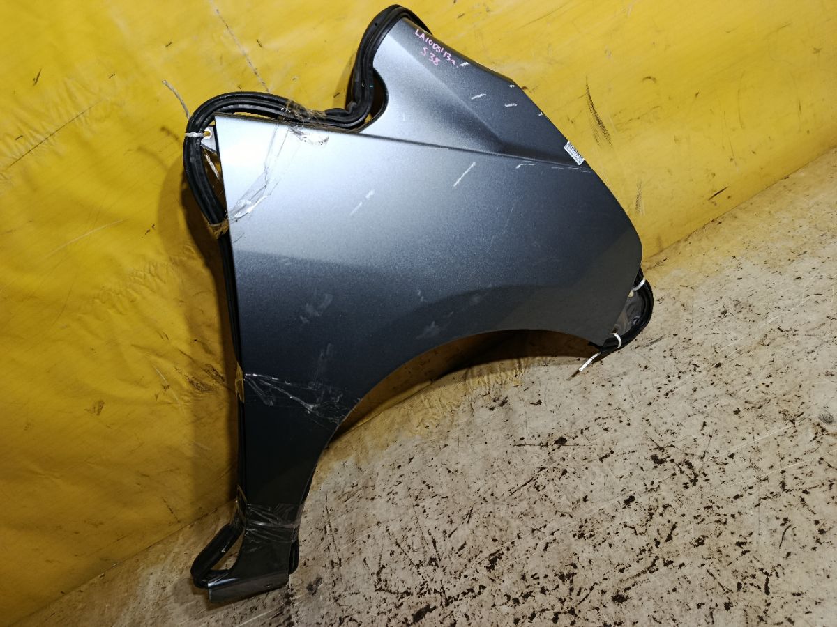 Крыло переднее на Daihatsu Move LA100S Фото 1