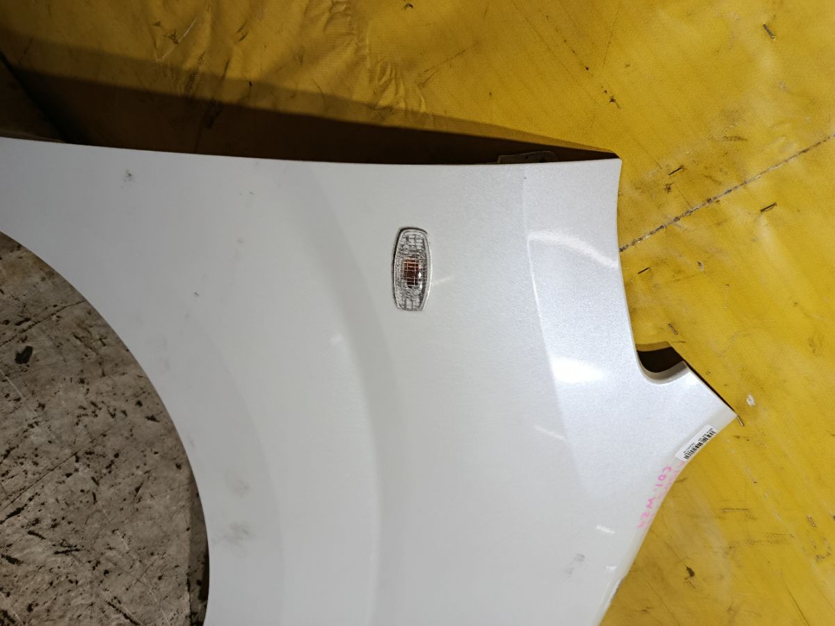 Крыло переднее на Daihatsu Move LA150S Фото 2