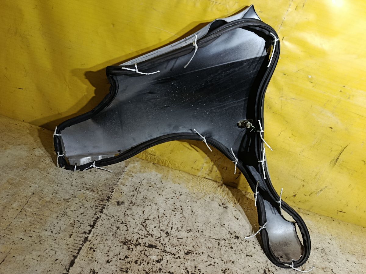 Крыло переднее на Toyota Funcargo NCP20 Фото 7