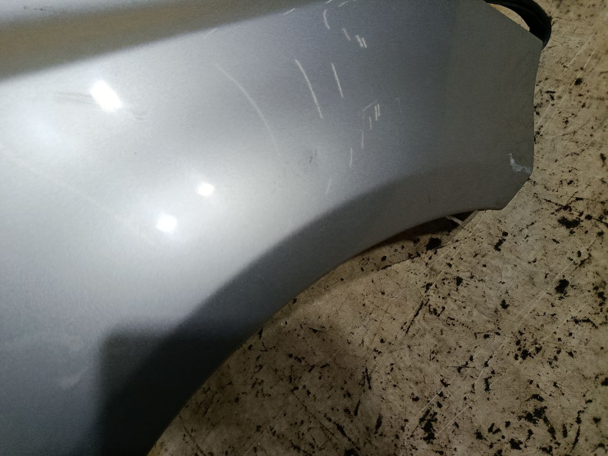 Крыло переднее на Nissan Note E11 Фото 3