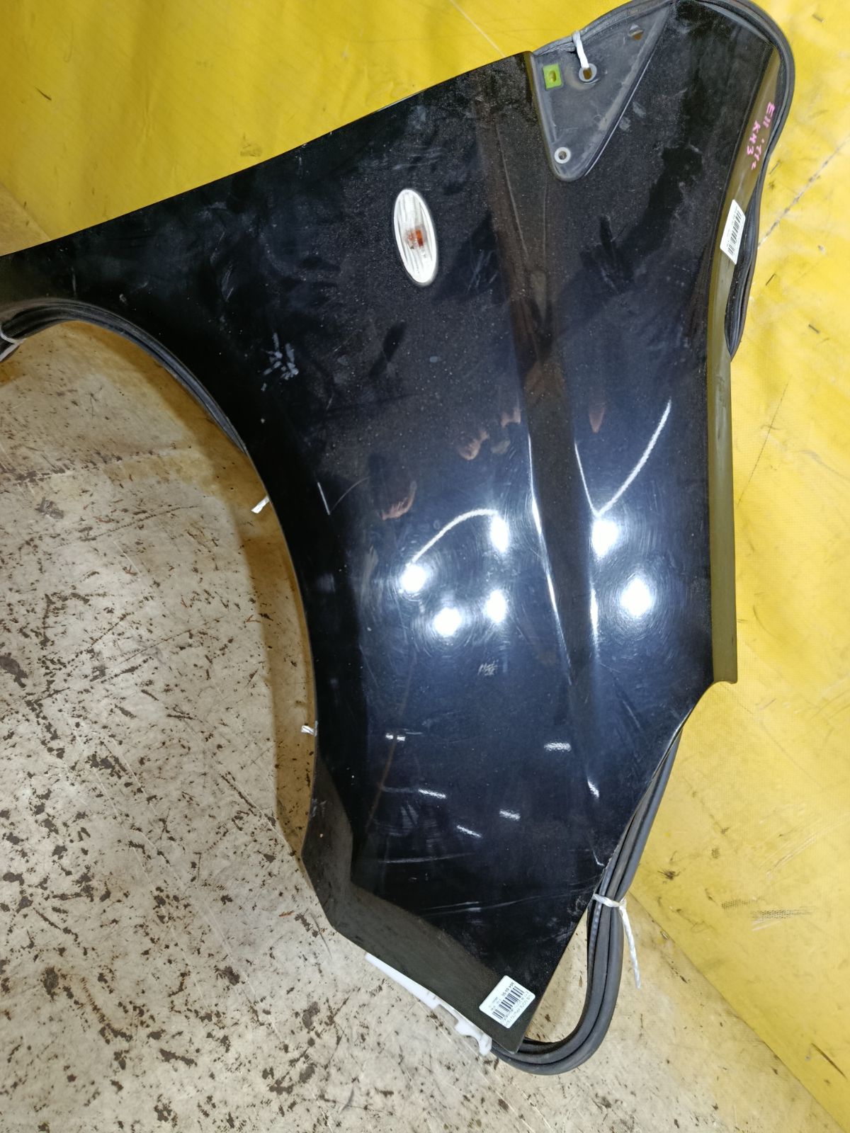 Крыло переднее на Nissan Note E11 Фото 4