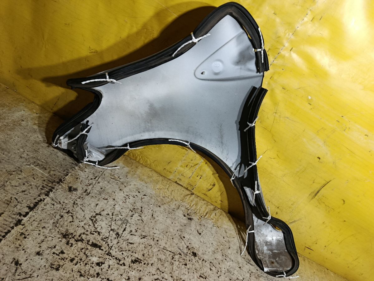 Крыло переднее на Toyota Vitz NCP130 Фото 5