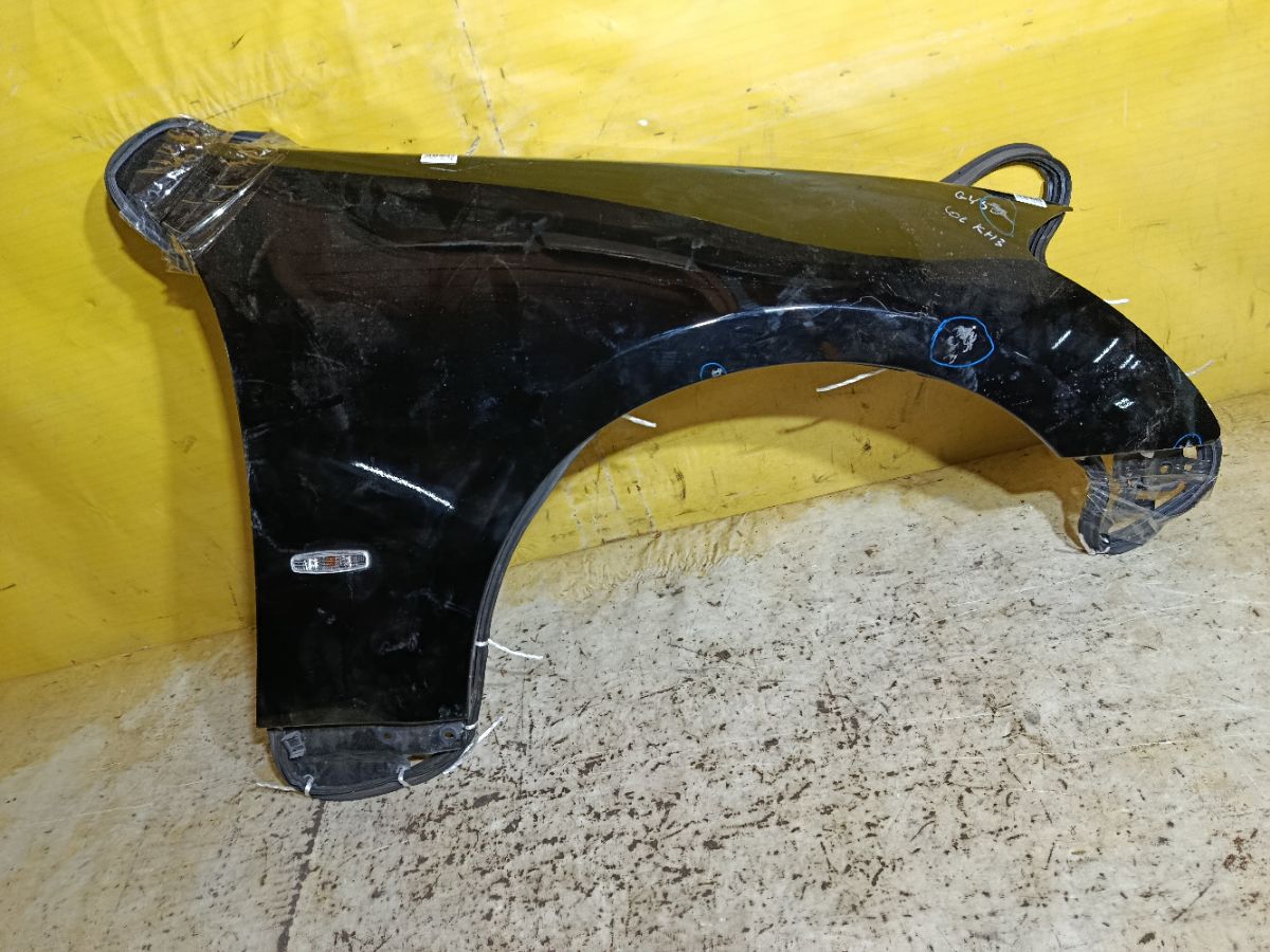Крыло переднее на Nissan Fuga GY50 Фото 1