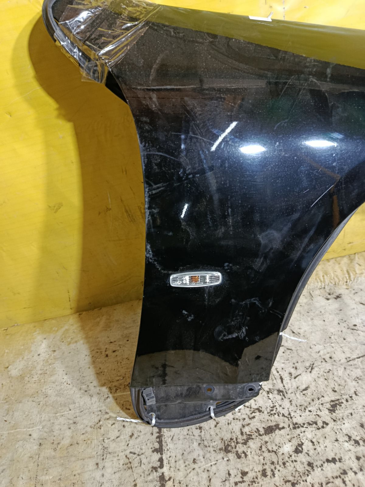 Крыло переднее на Nissan Fuga GY50 Фото 2