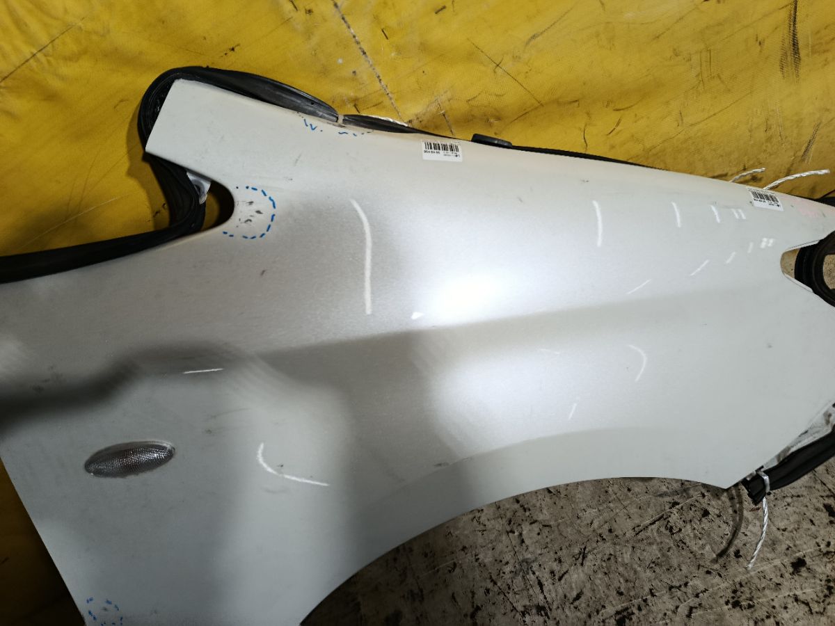 Крыло переднее на Toyota Wish ZGE20G Фото 5