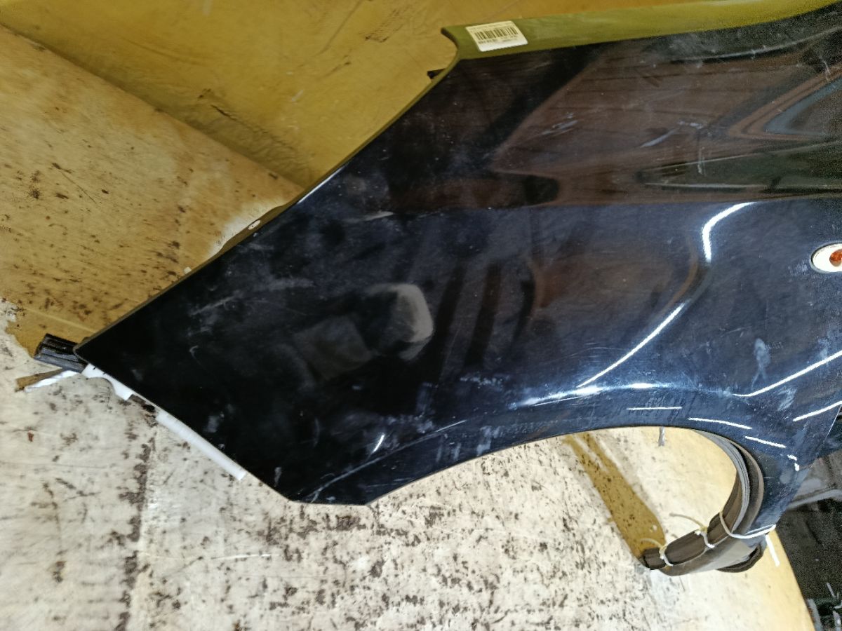 Крыло переднее на Nissan Note E11 Фото 2