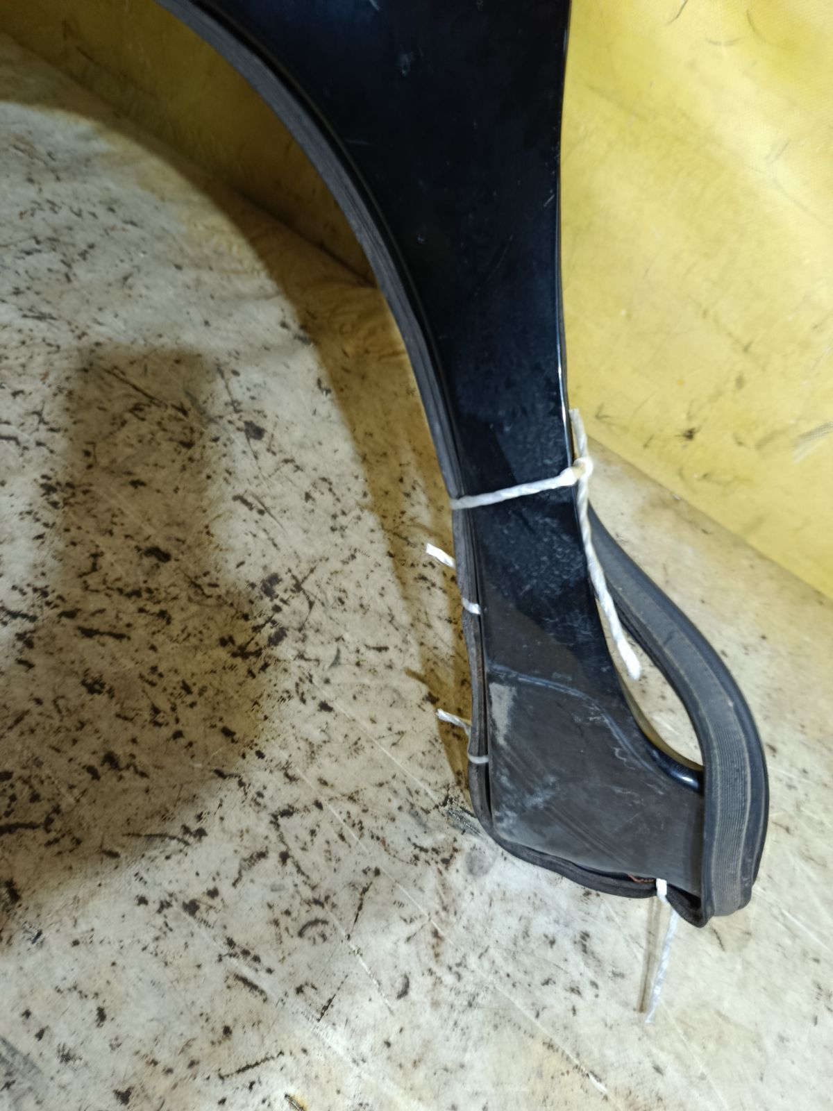 Крыло переднее на Nissan Note E11 Фото 4