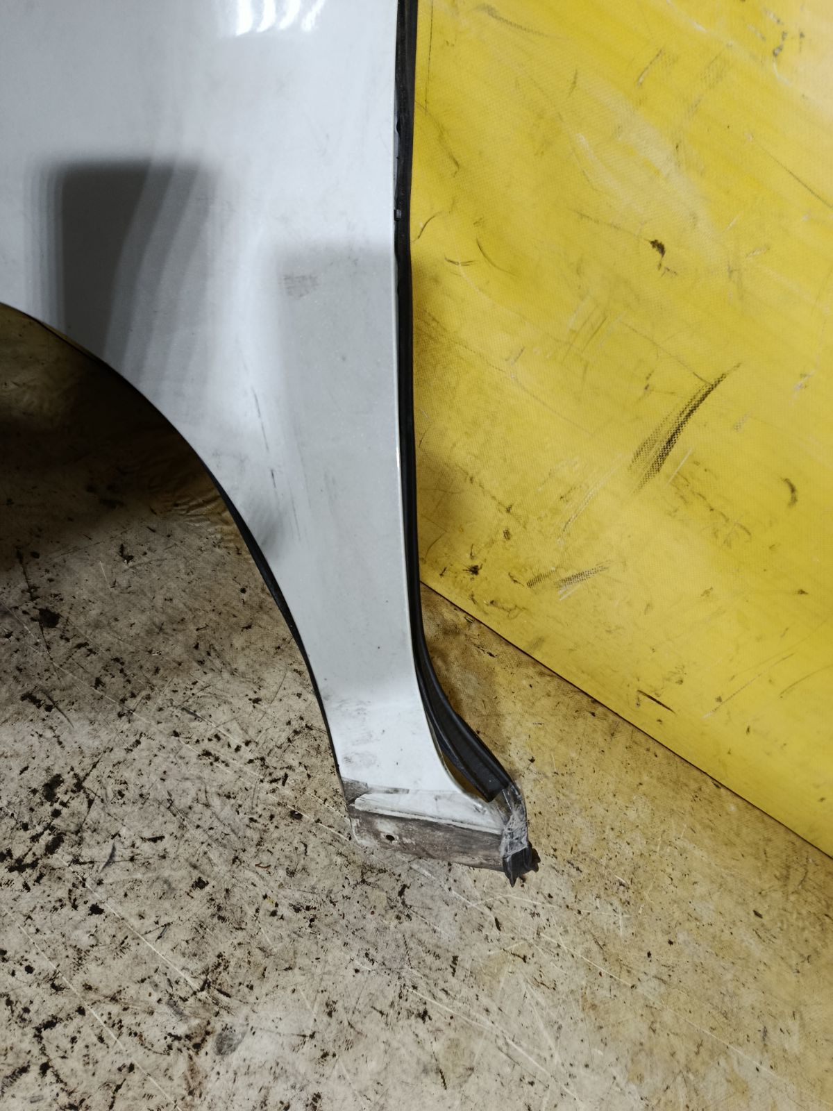 Крыло переднее на Daihatsu Move LA100S Фото 4