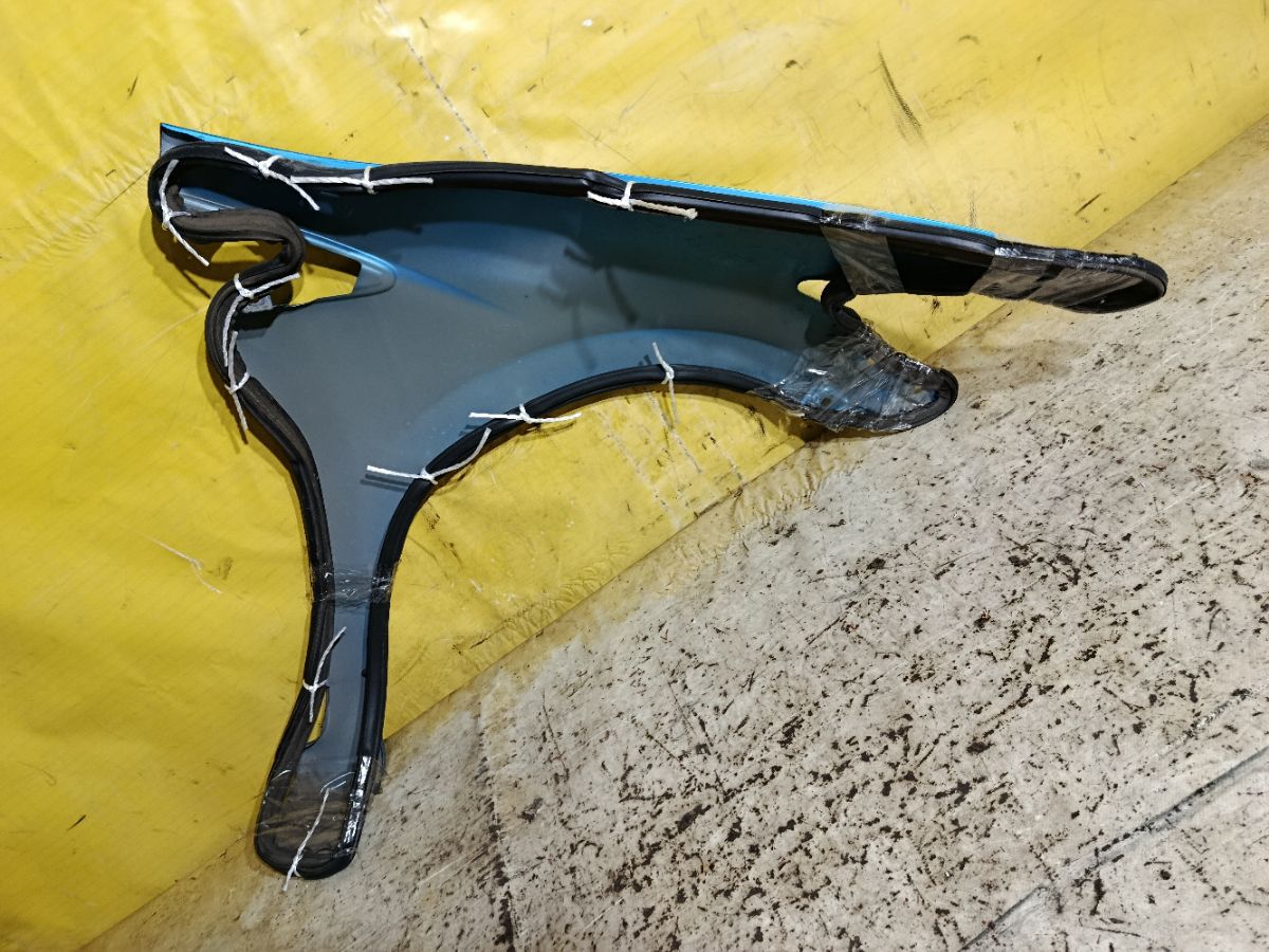 Крыло переднее на Honda Insight ZE2 Фото 6