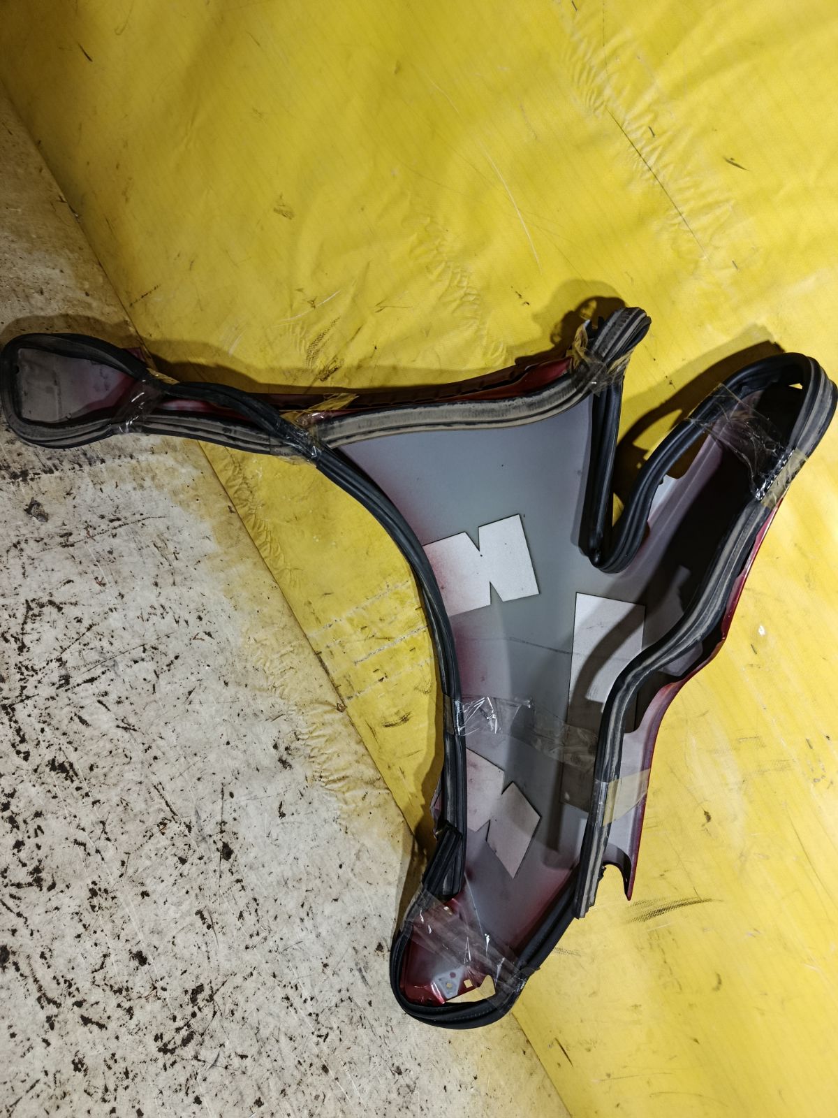 Крыло переднее на Nissan Note E12 Фото 6