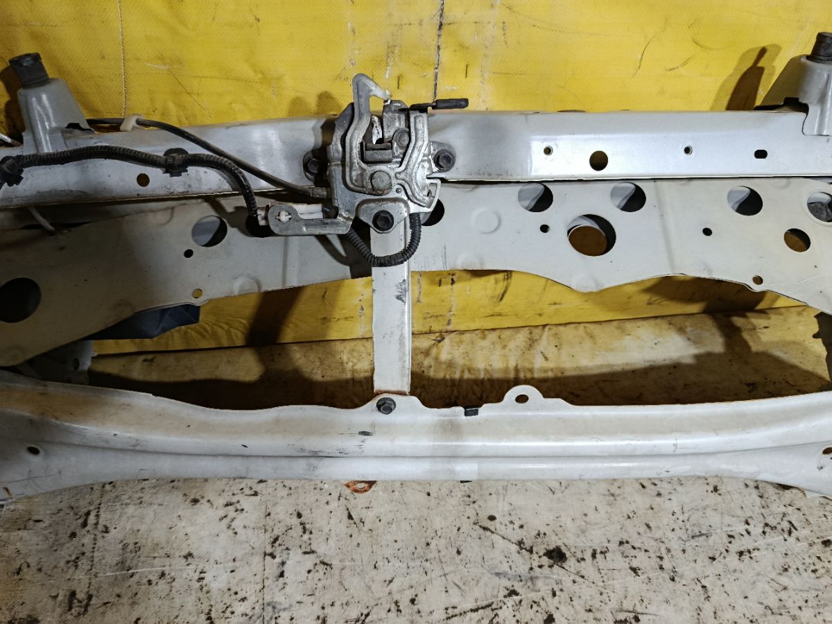 Жесткость бампера на Daihatsu Move LA100S Фото 3