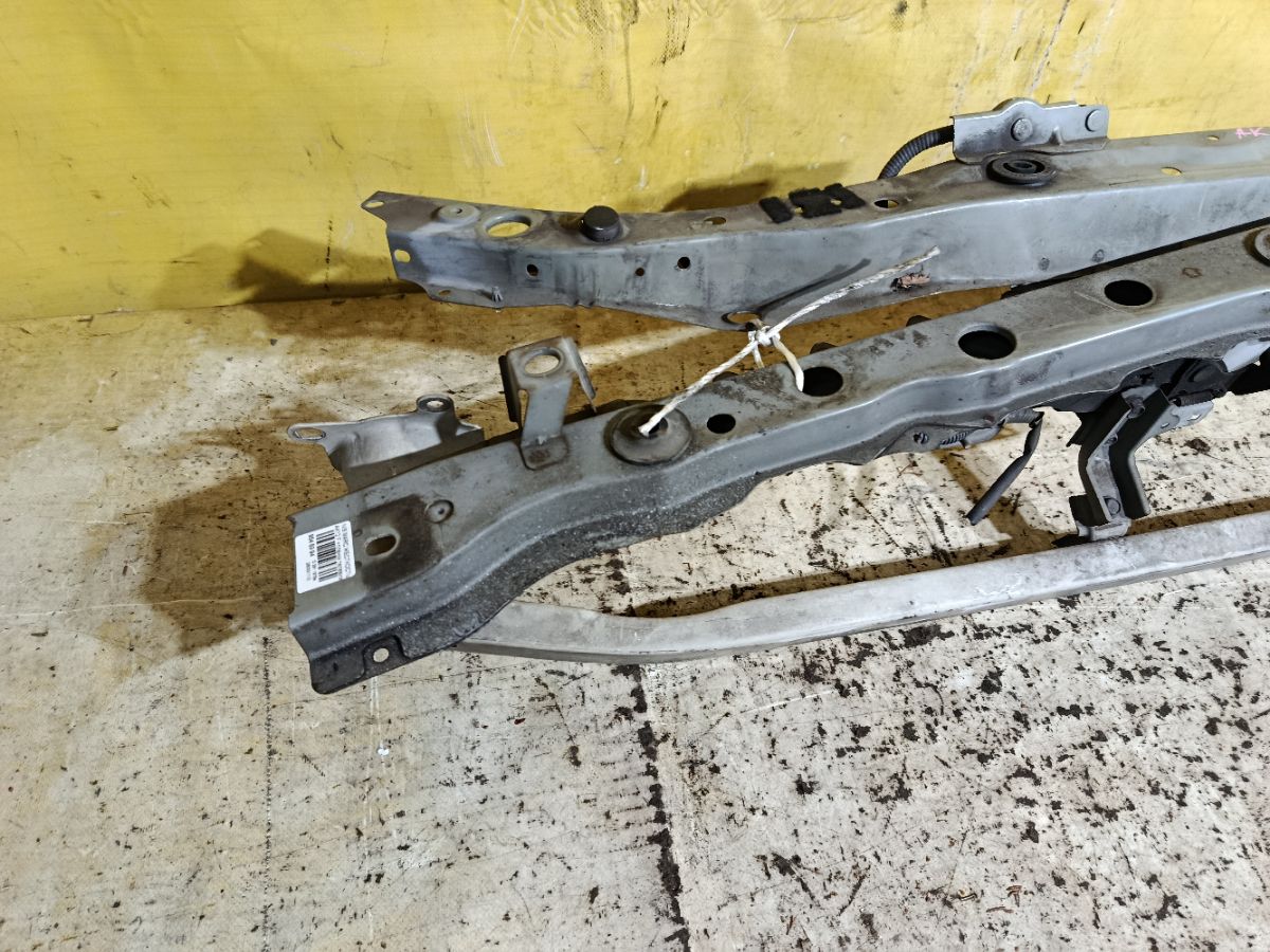 Жесткость бампера на Nissan March AK12 Фото 2