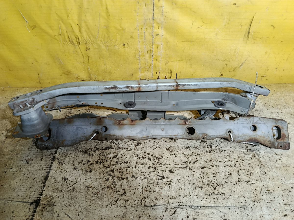 Жесткость бампера на Nissan Cube Z11 Фото 2