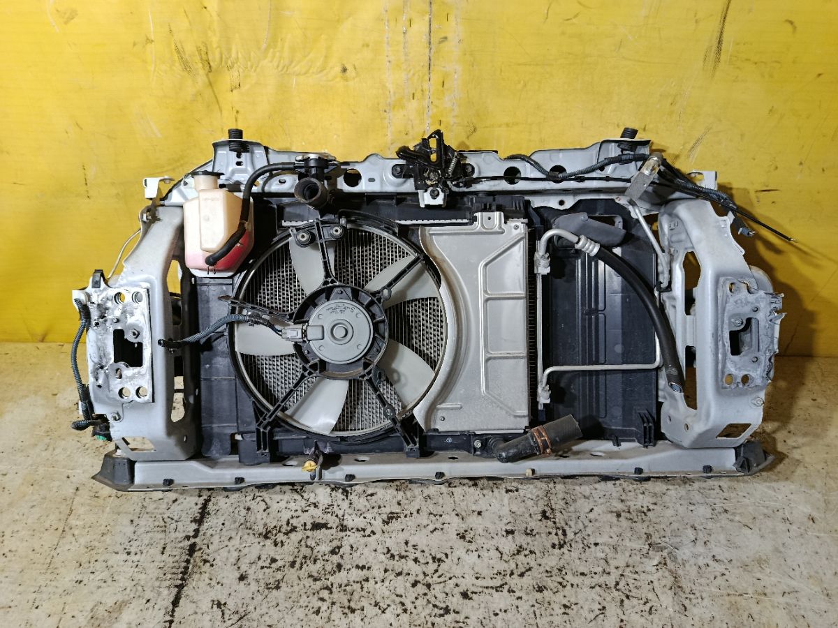 Телевизор на Toyota Vitz NSP130 1NR-FE Фото 5