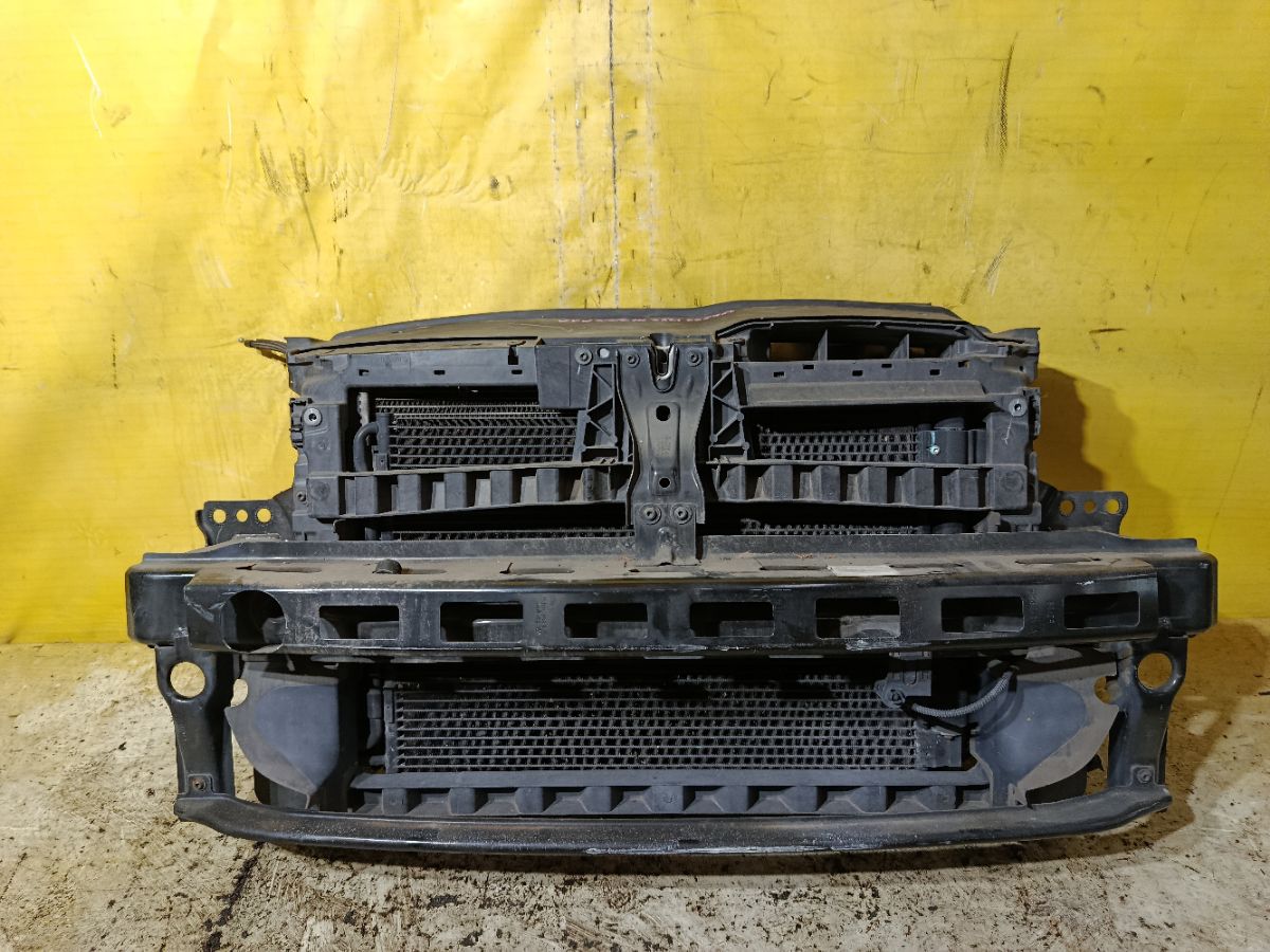 Телевизор на Volkswagen Golf Vi 5K CAXA Фото 1