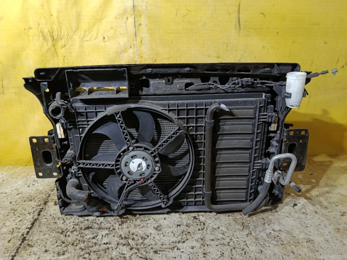 Телевизор на Volkswagen Polo 6R Фото 4