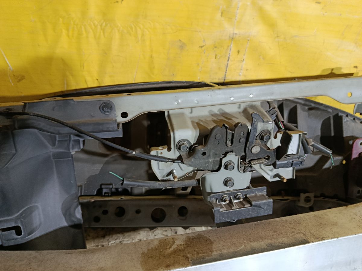 Жесткость бампера на Nissan Tiida C11 Фото 2