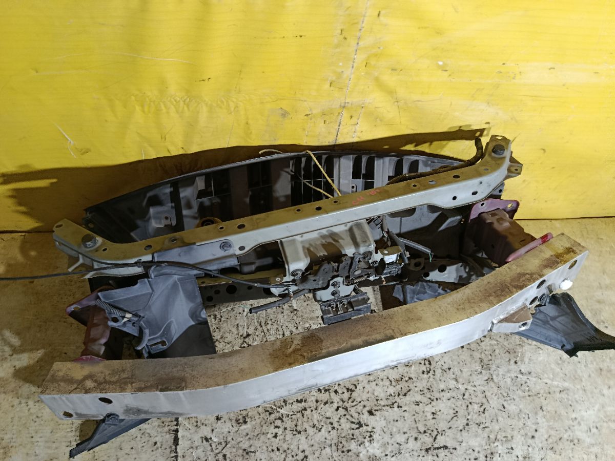 Жесткость бампера на Nissan Tiida C11 Фото 3