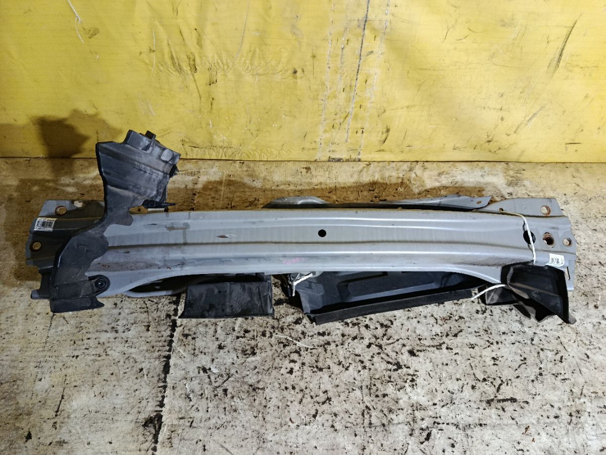 Жесткость бампера на Honda Fit GK3 Фото 3