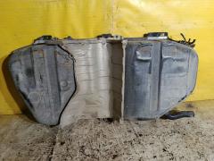 Бак топливный на Toyota Noah AZR65G 1AZ-FSE Фото 2