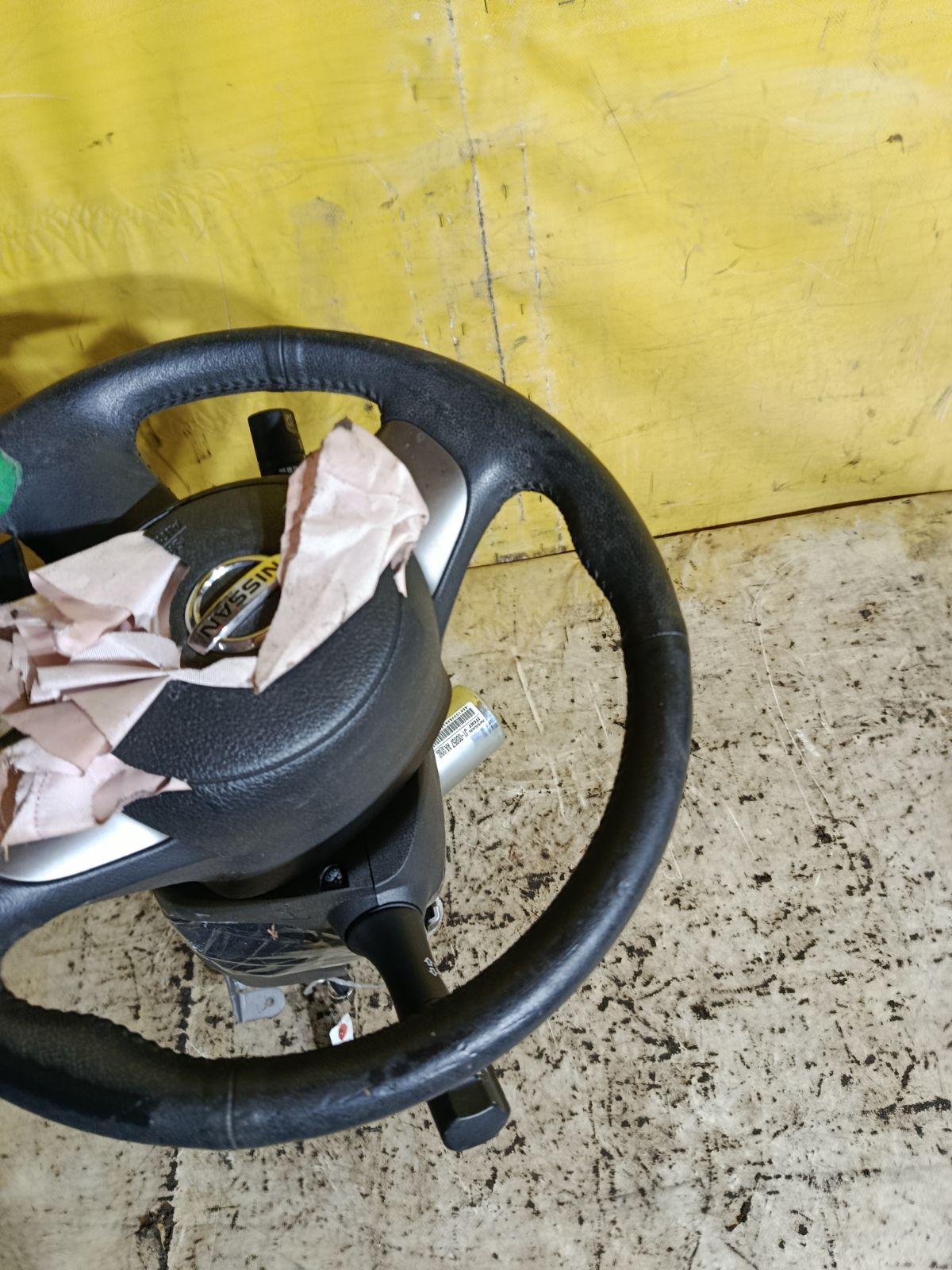 Рулевая колонка на Nissan Note E12 Фото 6