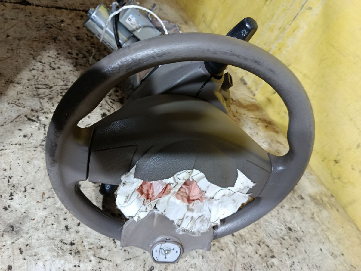 Рулевая колонка на Nissan Note E11 Фото 5