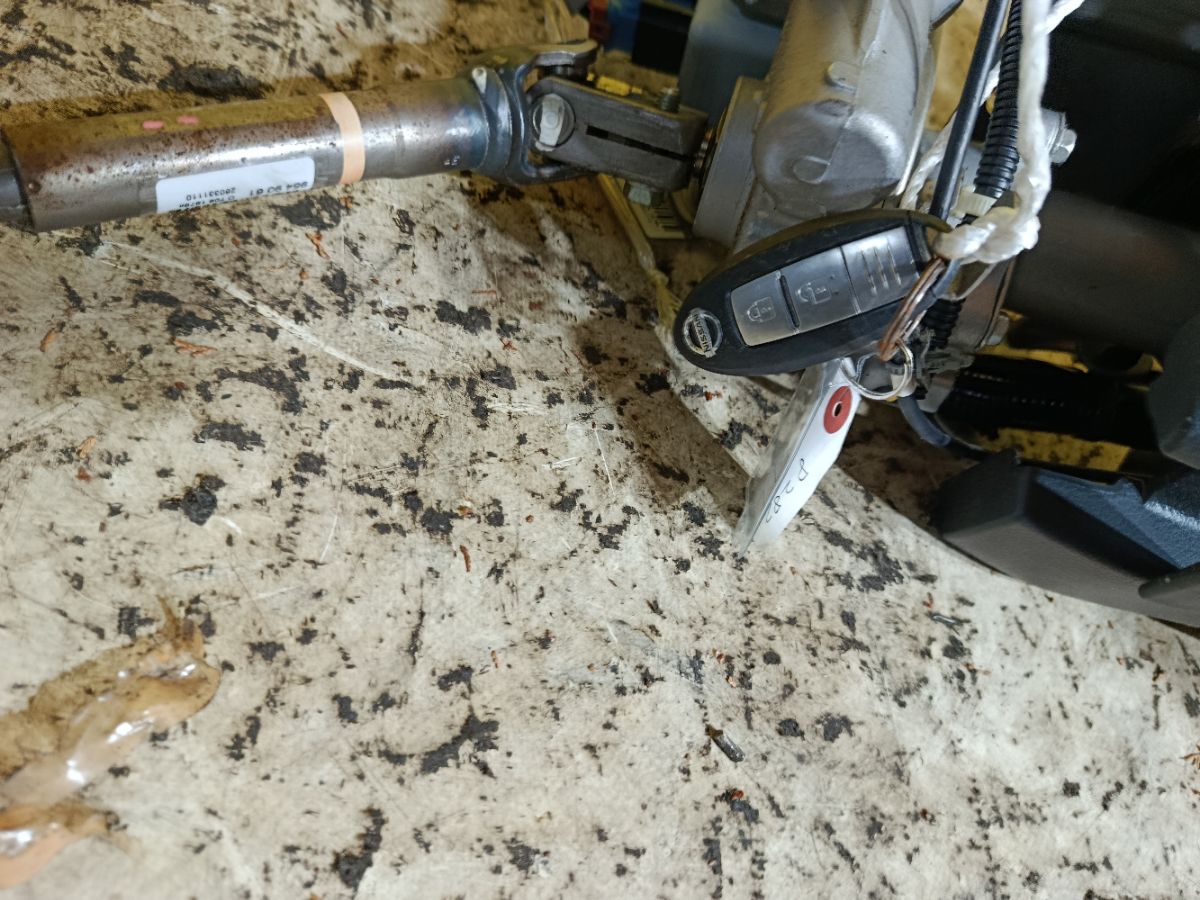 Рулевая колонка на Nissan Note E11 Фото 6