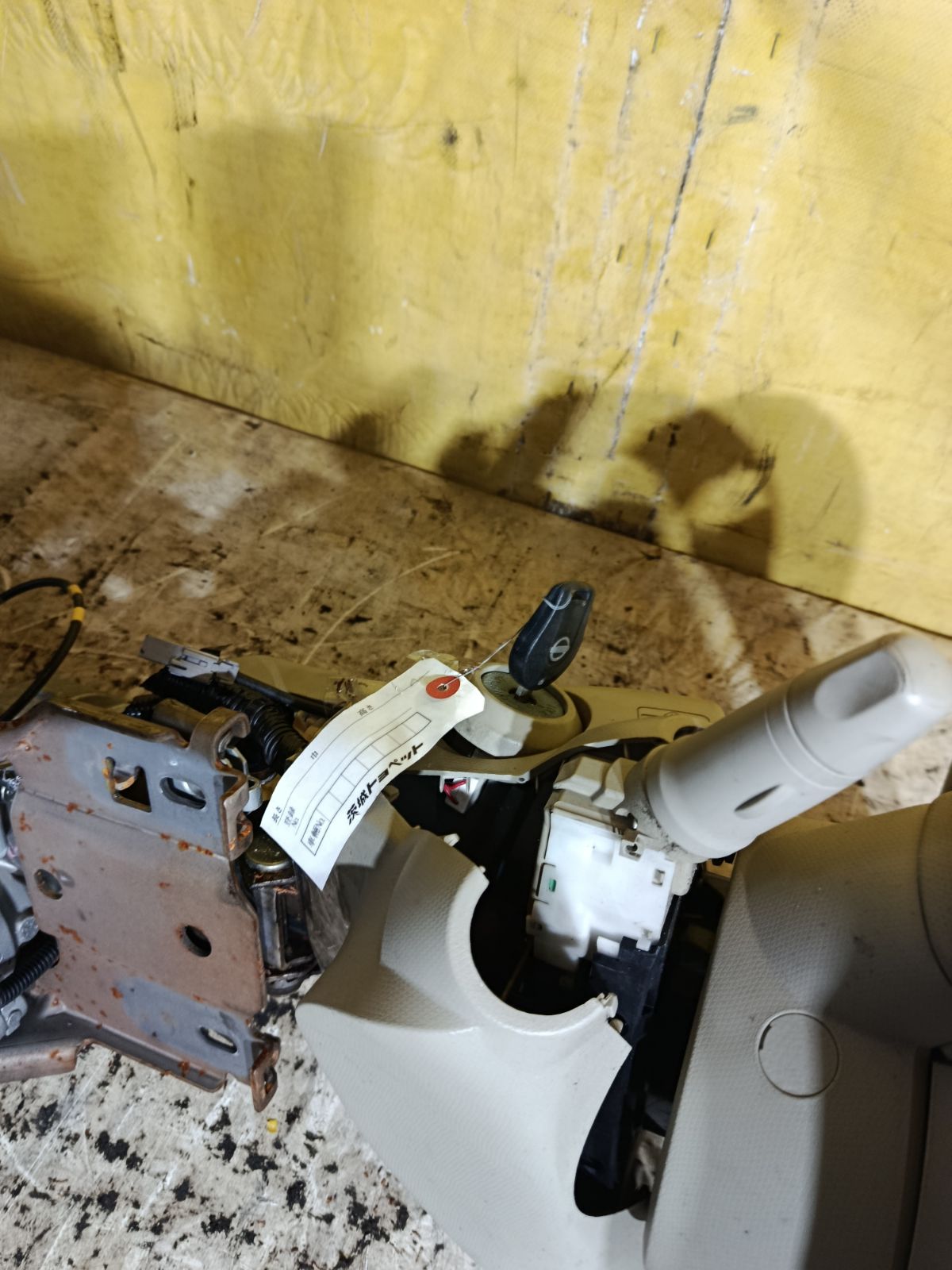 Рулевая колонка на Nissan March AK12 Фото 3