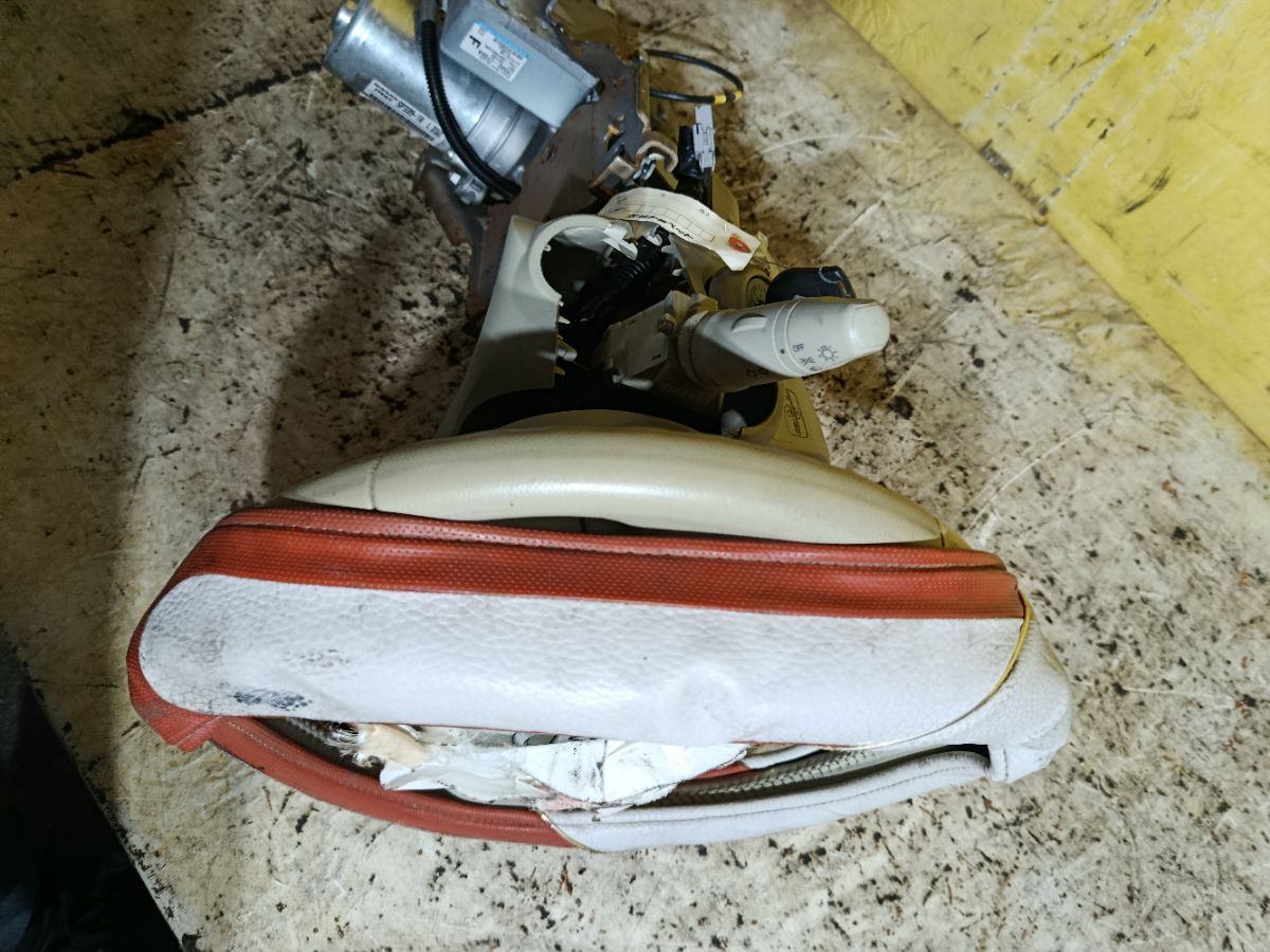 Рулевая колонка на Nissan March AK12 Фото 4