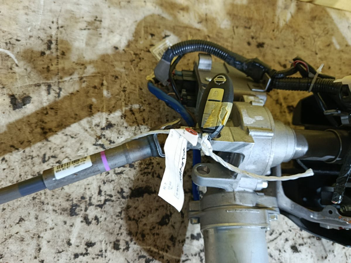 Рулевая колонка на Nissan Cube Z12 Фото 2