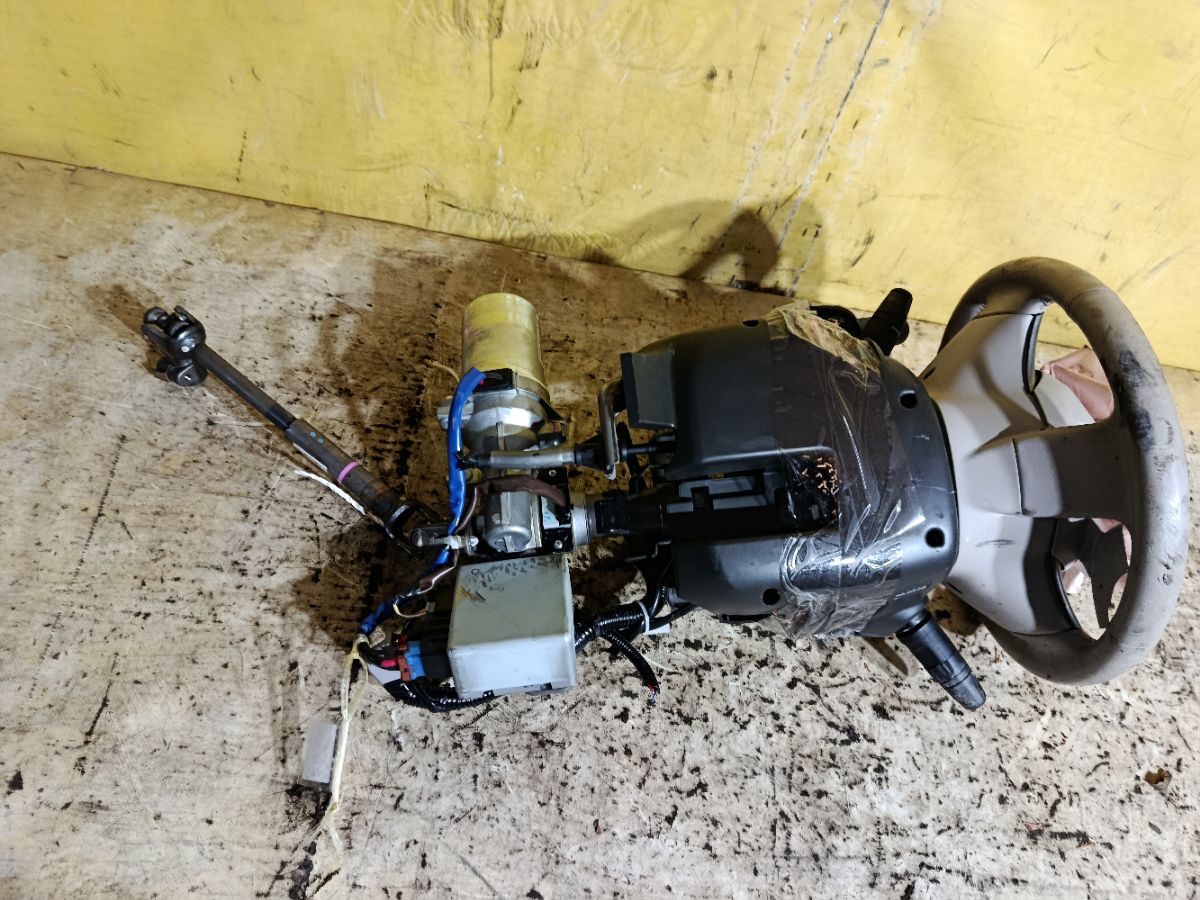 Рулевая колонка на Nissan Cube Z12 Фото 5