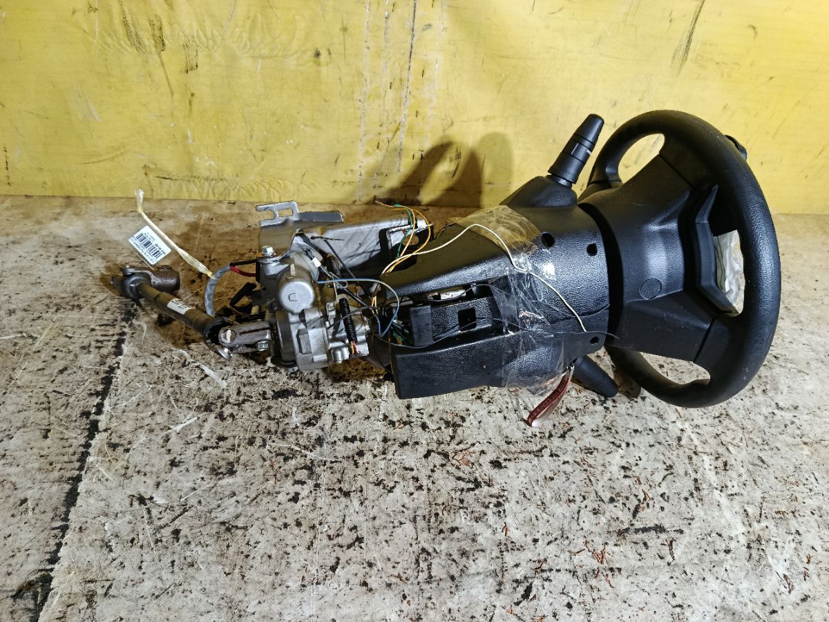 Рулевая колонка на Nissan Note E11 Фото 2