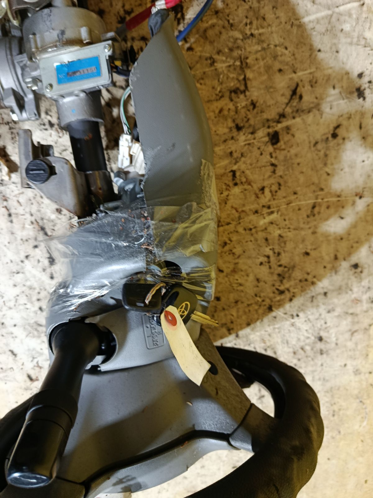 Рулевая колонка на Toyota Sienta NCP81G Фото 4