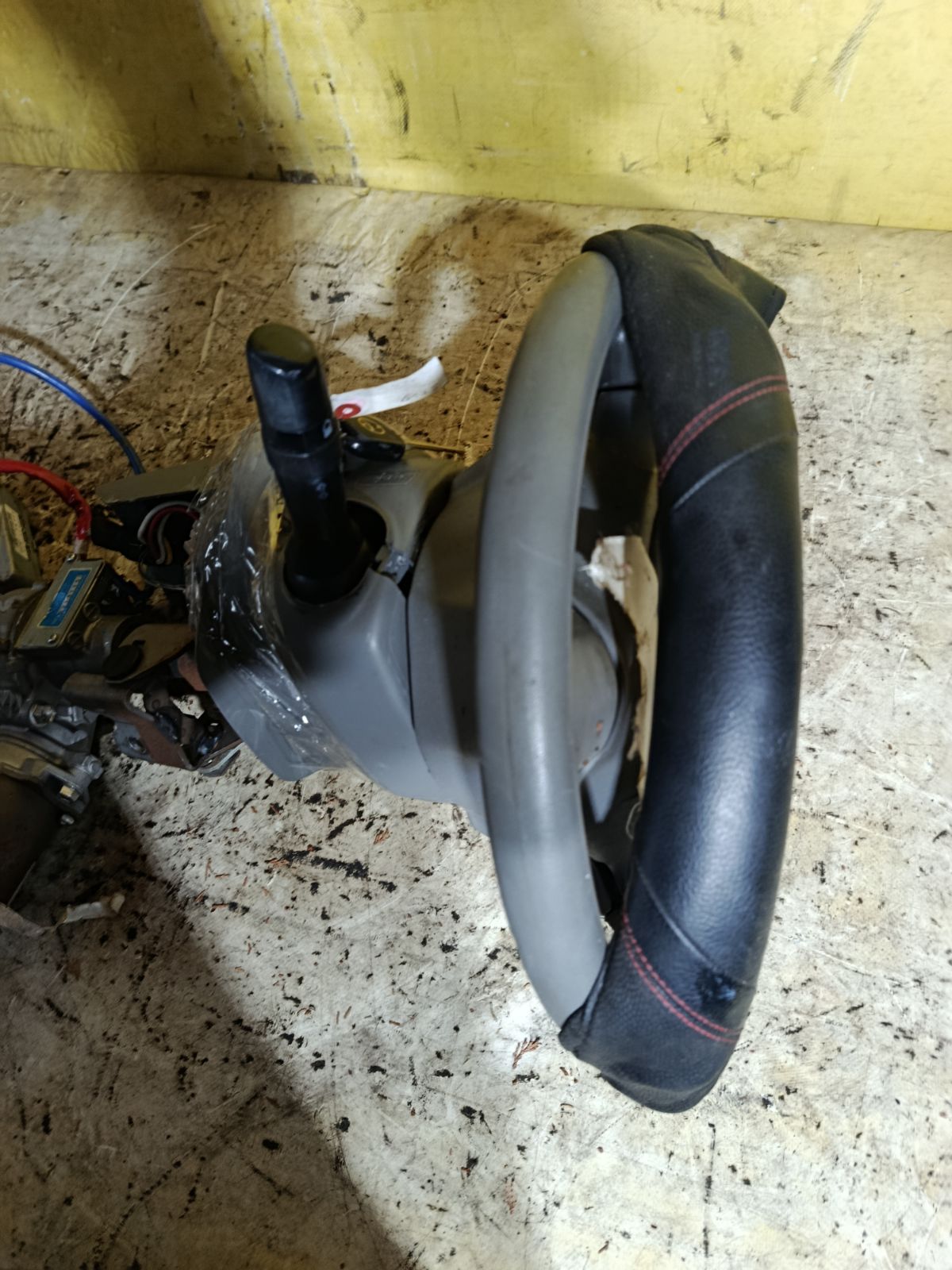 Рулевая колонка на Toyota Sienta NCP81G Фото 5