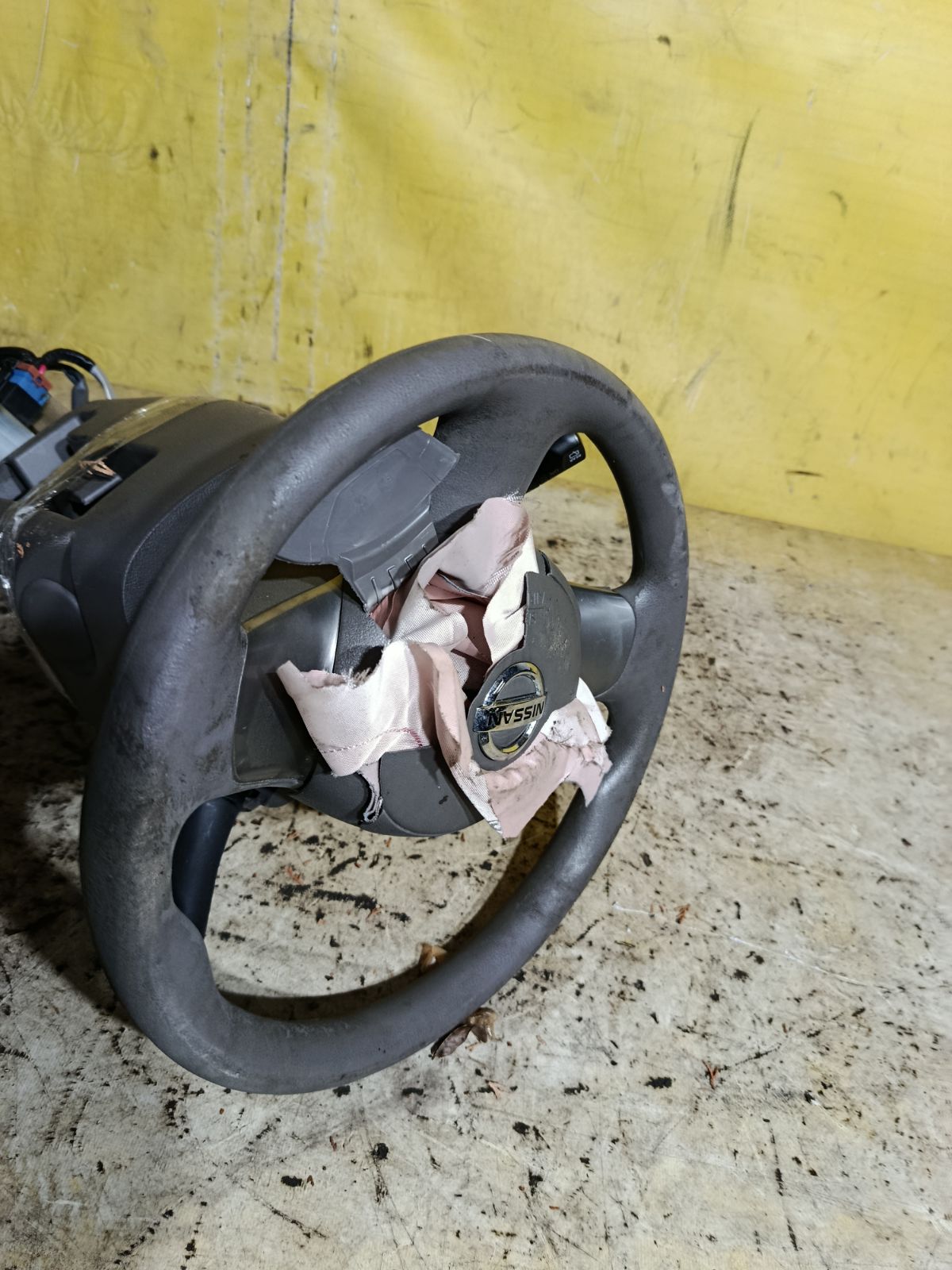 Рулевая колонка на Nissan March K13 Фото 3