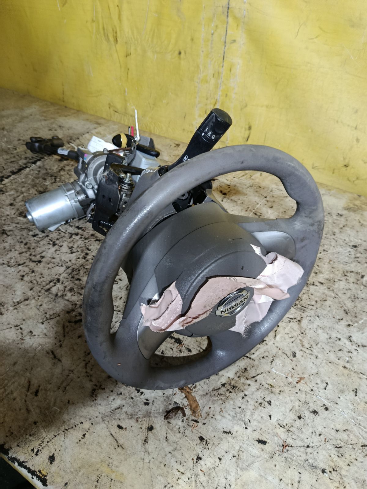 Рулевая колонка на Nissan March K13 Фото 5